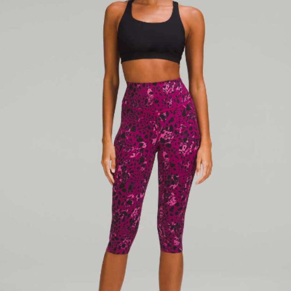 Lululemon Base Pace High-Rise Crop Sz 10 EUC